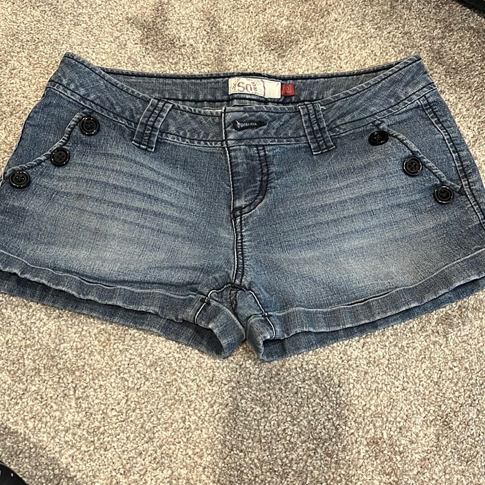 Size 3 juniors SO shorts